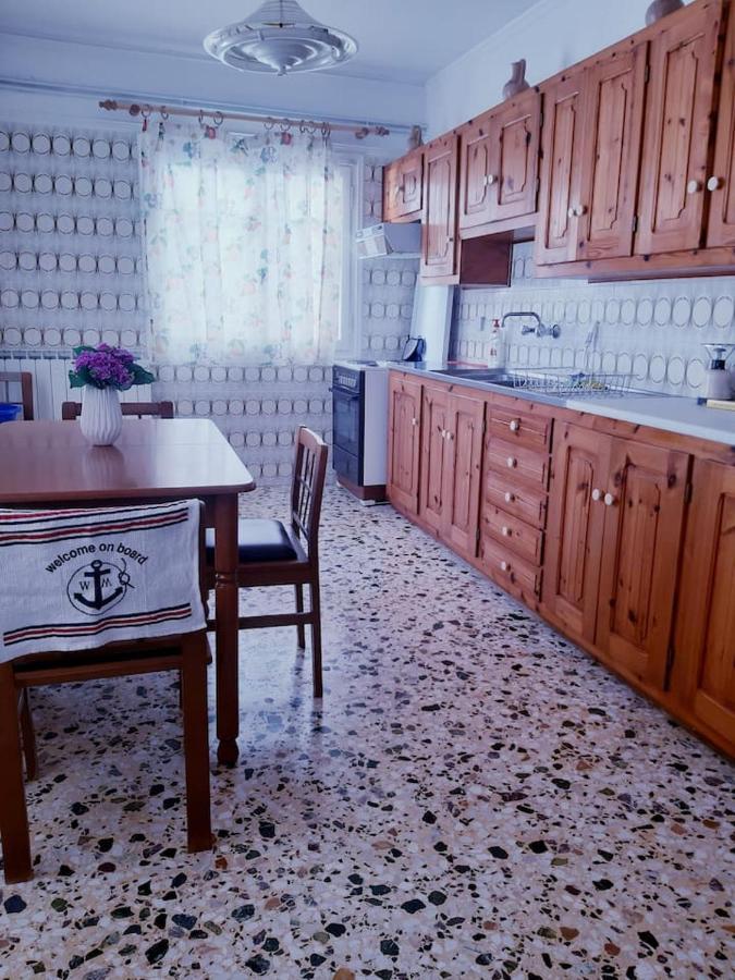 Venus Rooms Adamantas Eksteriør billede